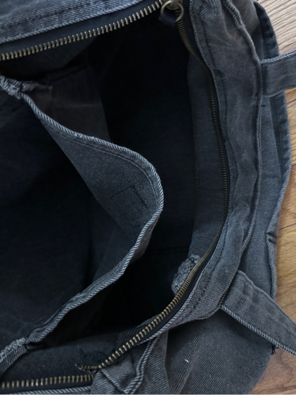 TYPO/RUN DMC COLLAB VINTAGE-STYLE LARGE GREY CANVAS TOTE BAG - Picture 10 of 11